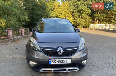 Мінівен Renault Scenic 2013 в Вараші
