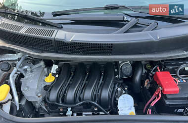Минивэн Renault Scenic 2006 в 