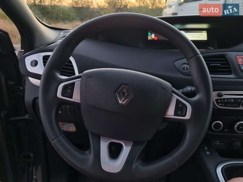 Минивэн Renault Scenic 2011 в Днепре