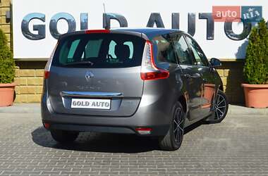 Минивэн Renault Scenic 2013 в 