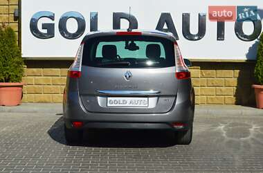 Минивэн Renault Scenic 2013 в 