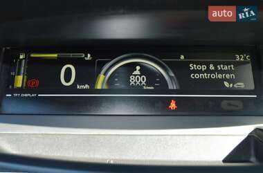 Минивэн Renault Scenic 2013 в 
