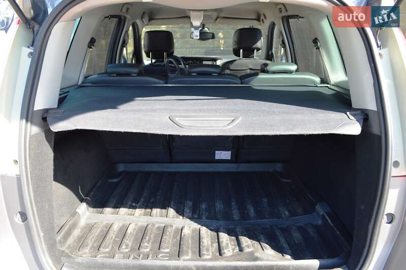 Минивэн Renault Scenic 2013 в Одессе