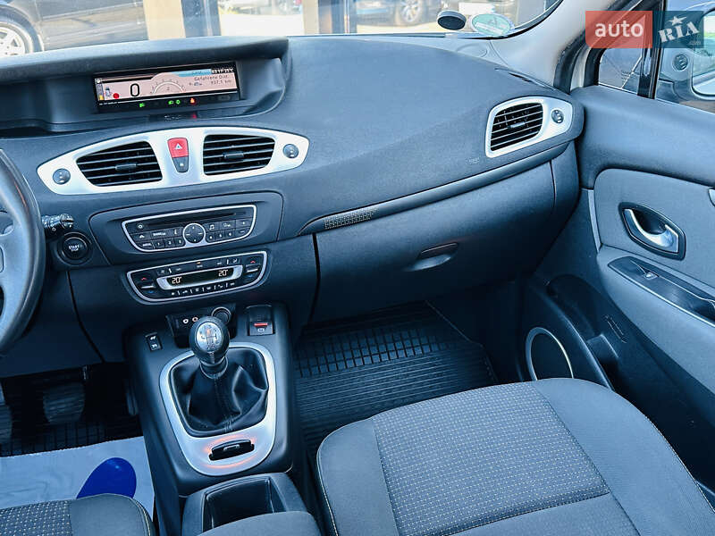Минивэн Renault Scenic 2009 в Харькове фото 27 Минивэн Renault Scenic 2009 в Харькове
