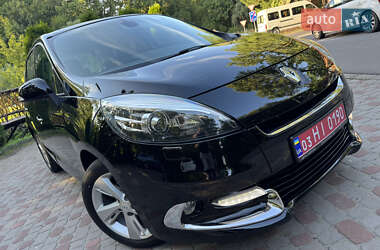 Минивэн Renault Scenic 2013 в 