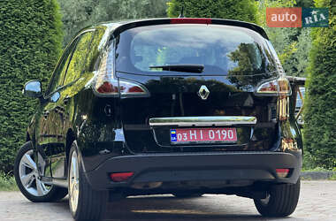 Минивэн Renault Scenic 2013 в 