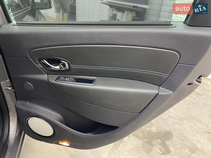 Минивэн Renault Scenic 2016 в Виннице