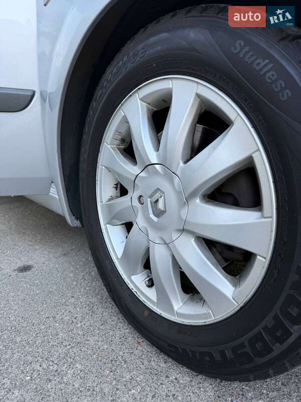 Минивэн Renault Scenic 2007 в Киеве фото 15 Минивэн Renault Scenic 2007 в Киеве