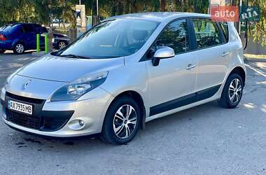 Мінівен Renault Scenic 2009 в Лубнах