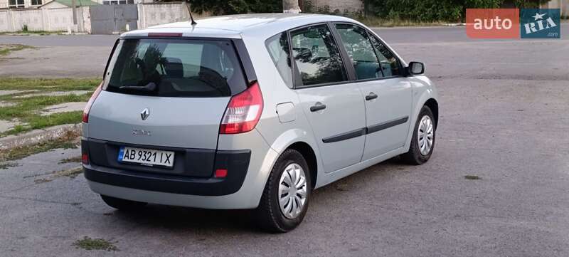 Мінівен Renault Scenic 2005 в Жовтих Водах