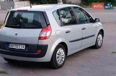 Минивэн Renault Scenic 2005 в 