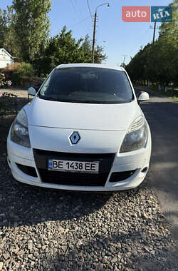 Минивэн Renault Scenic 2011 в Очакове
