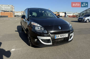 Мінівен Renault Scenic 2011 в Києві