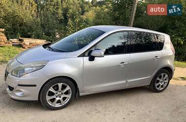 Мінівен Renault Scenic 2011 в Галичі