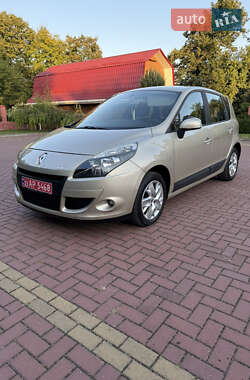 Мінівен Renault Scenic 2011 в Хмельницькому