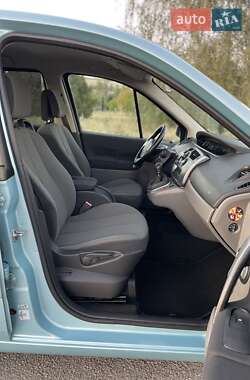 Минивэн Renault Scenic 2008 в 