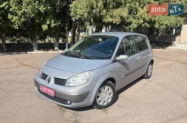 Минивэн Renault Scenic 2005 в 
