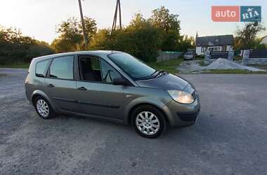 Минивэн Renault Scenic 2004 в 