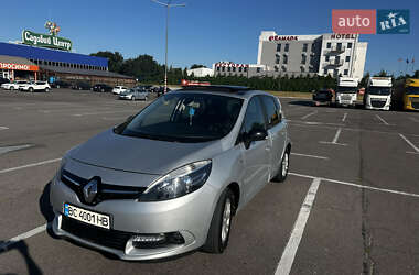 Минивэн Renault Scenic 2015 в 