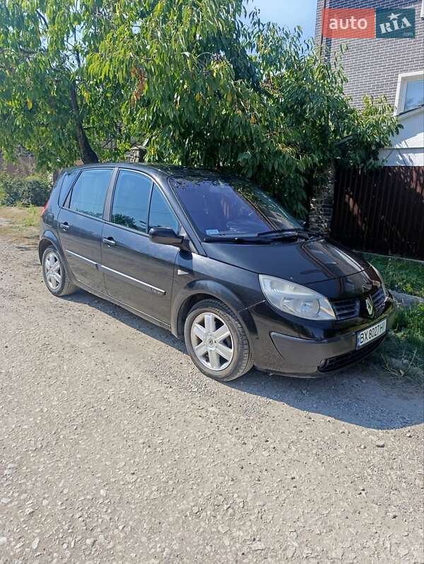 Минивэн Renault Scenic 2003 в 