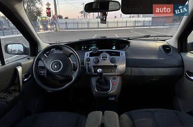 Минивэн Renault Scenic 2008 в 