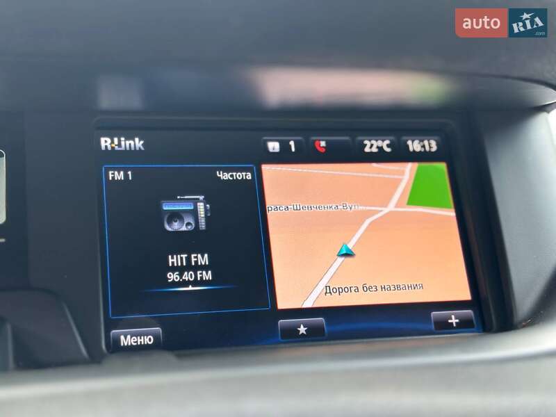 Мінівен Renault Scenic 2014 в Києві фото 58 Мінівен Renault Scenic 2014 в Києві