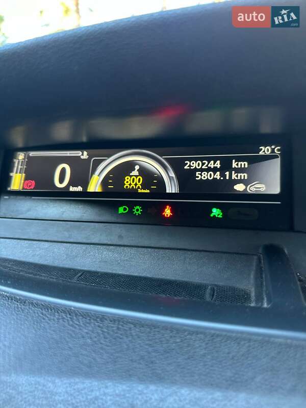 Минивэн Renault Scenic 2012 в Буче