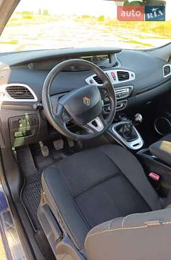 Мінівен Renault Scenic 2010 в 