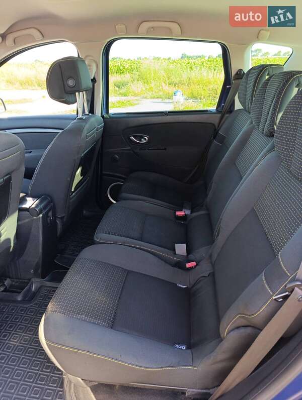 Минивэн Renault Scenic 2010 в Андрушевке