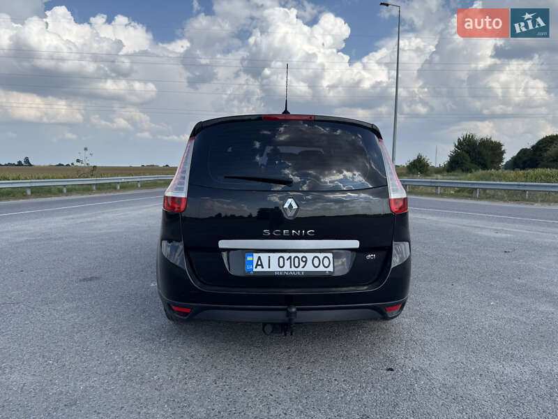 Минивэн Renault Scenic 2010 в Киеве
