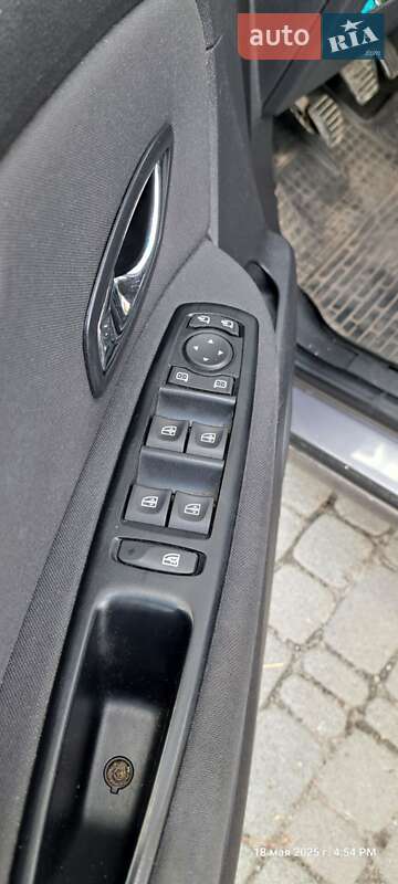 Мінівен Renault Scenic 2014 в Ірпені