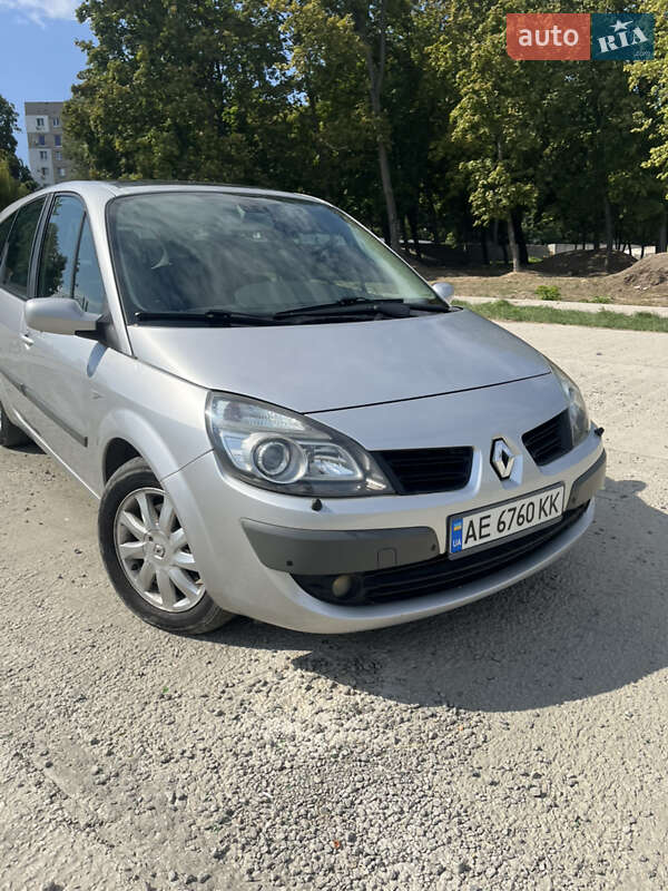 Минивэн Renault Scenic 2006 в Днепре