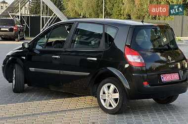 Минивэн Renault Scenic 2004 в 