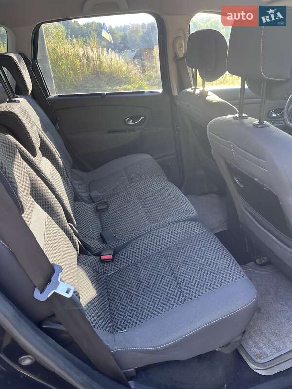 Минивэн Renault Scenic 2011 в Киеве