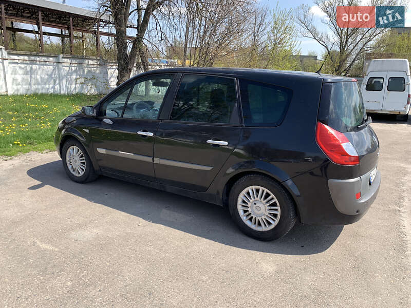 Минивэн Renault Scenic 2007 в Ровно