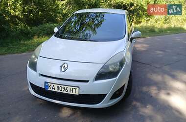 Мінівен Renault Scenic 2010 в Фастові