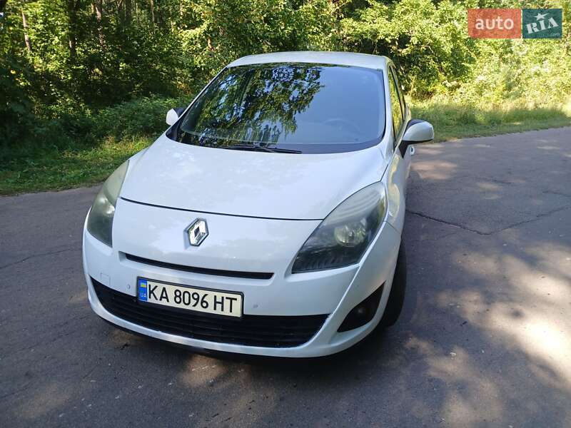 Минивэн Renault Scenic 2010 в Фастове