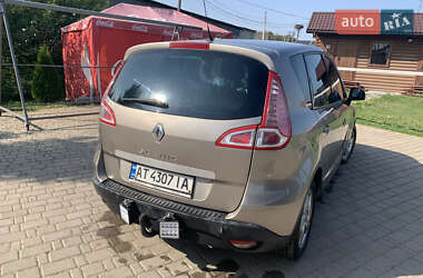 Мінівен Renault Scenic 2009 в 