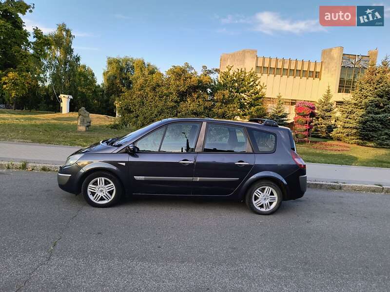 Мінівен Renault Scenic 2005 в Чернігові