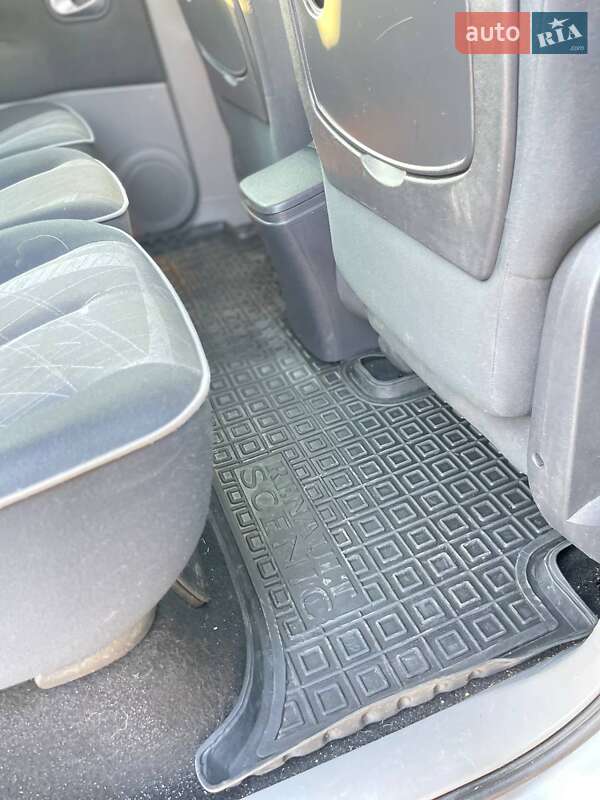 Минивэн Renault Scenic 2004 в Бродах