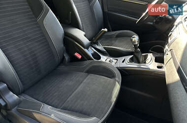 Минивэн Renault Scenic 2014 в 