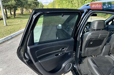 Минивэн Renault Scenic 2014 в 