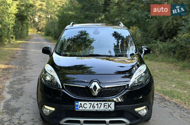 Минивэн Renault Scenic 2014 в 