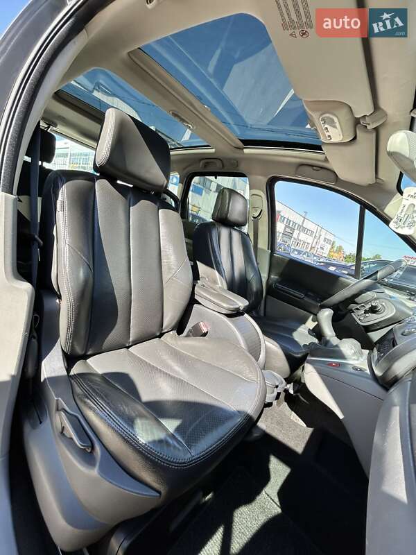 Минивэн Renault Scenic 2006 в Сумах