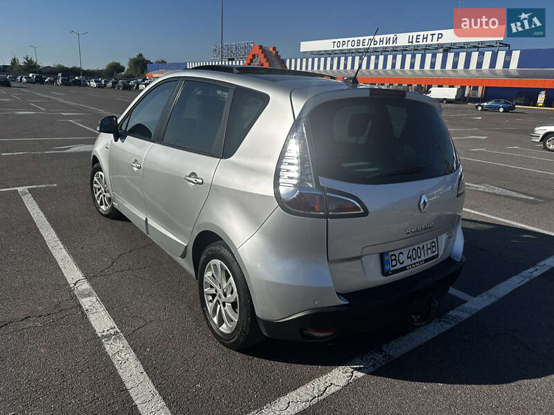 Минивэн Renault Scenic 2015 в Львове