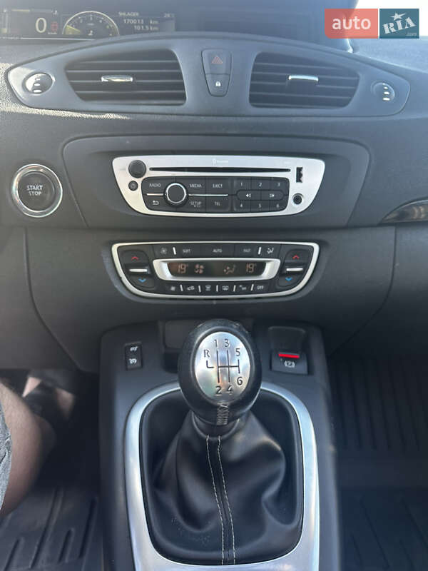 Минивэн Renault Scenic 2015 в Львове