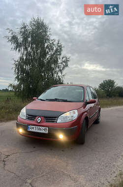 Минивэн Renault Scenic 2005 в 