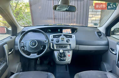 Минивэн Renault Scenic 2007 в 