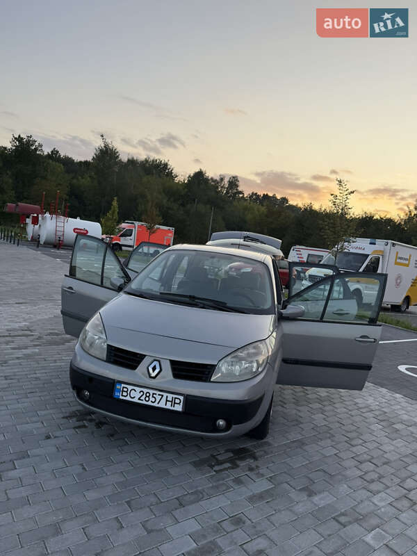 Минивэн Renault Scenic 2003 в Львове