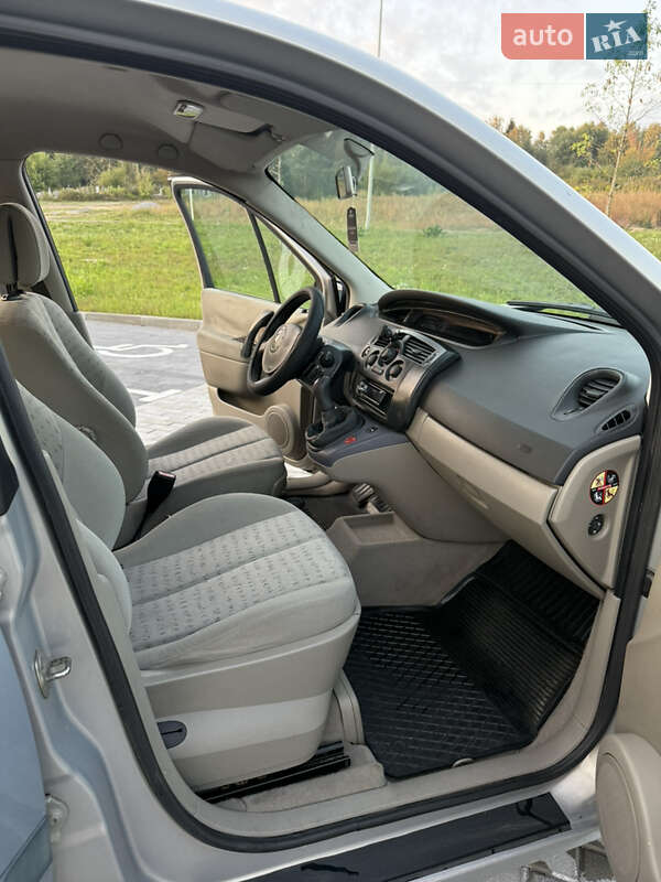 Минивэн Renault Scenic 2003 в Львове